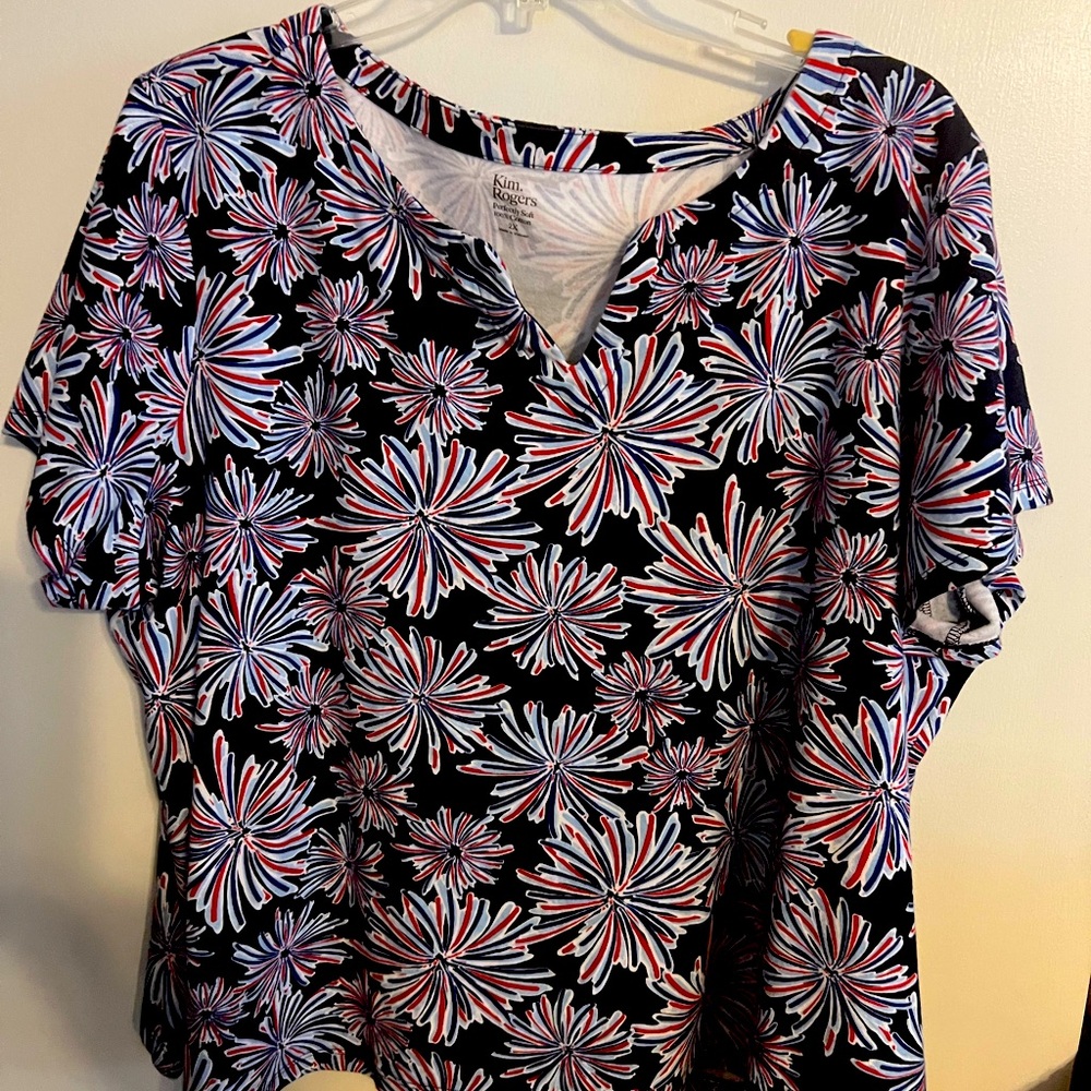 Navy blue top with fireworks design V-neck 100% cotton perfect for summer